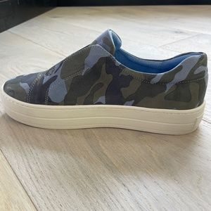 J/Slides Blue Como sneaker